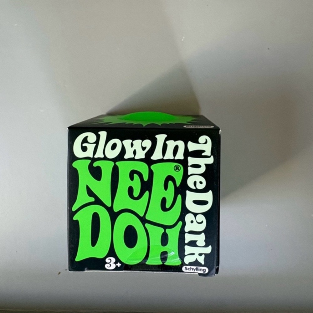 Glow In The Dark NeeDoh Kid Toy - Green